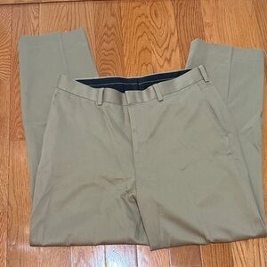 Axist Men's Khaki Chinos 34/32